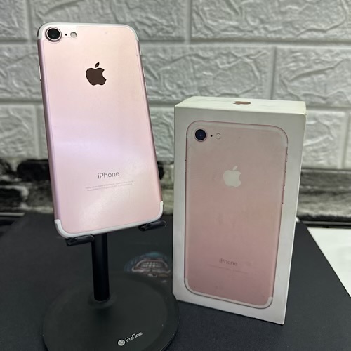 گوشی اپل (استوک) iPhone 7 | حافظه 32 گیگابایت